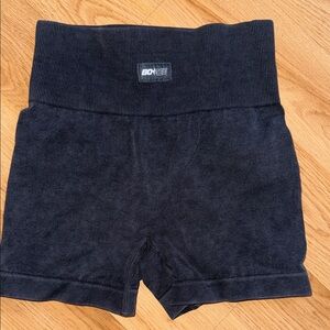 Bo+Tee Black Althetic Bike Shorts Size Small
